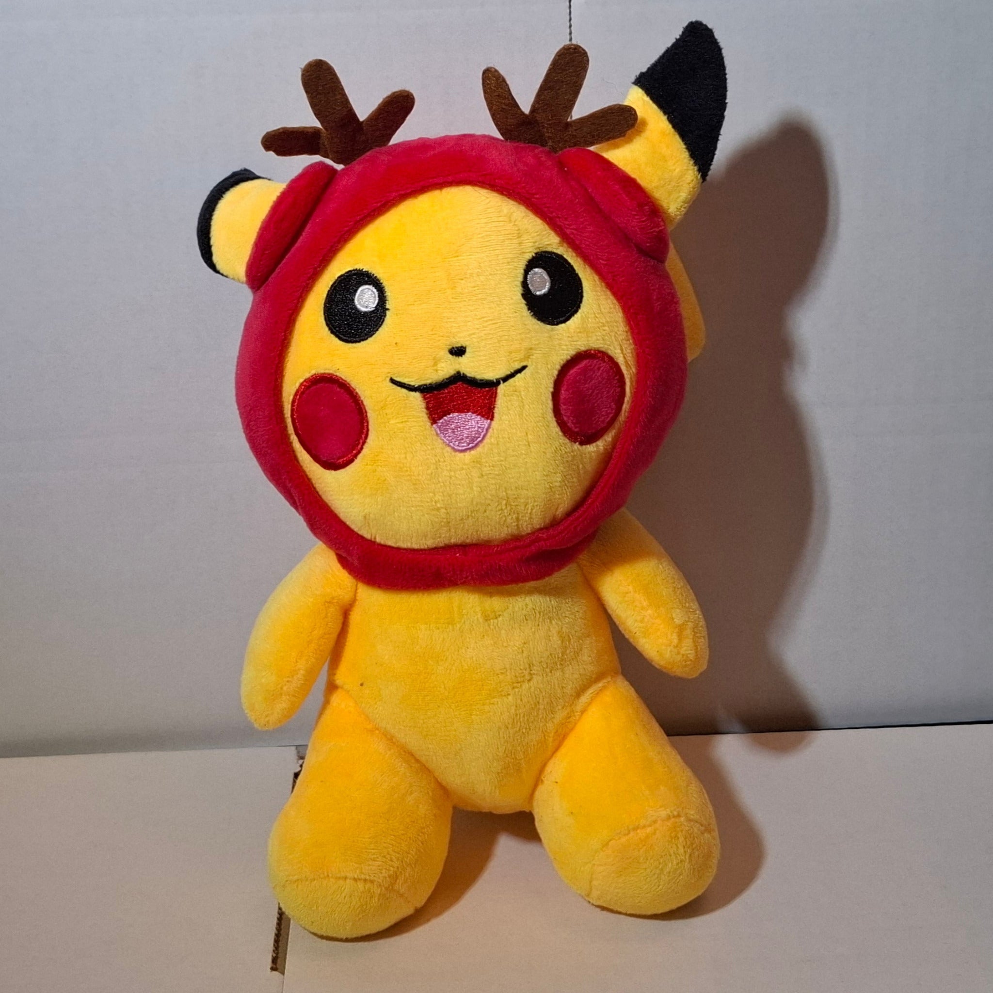 Peluche Pokémon - Pikachu Noël GOODIE'S MANIA